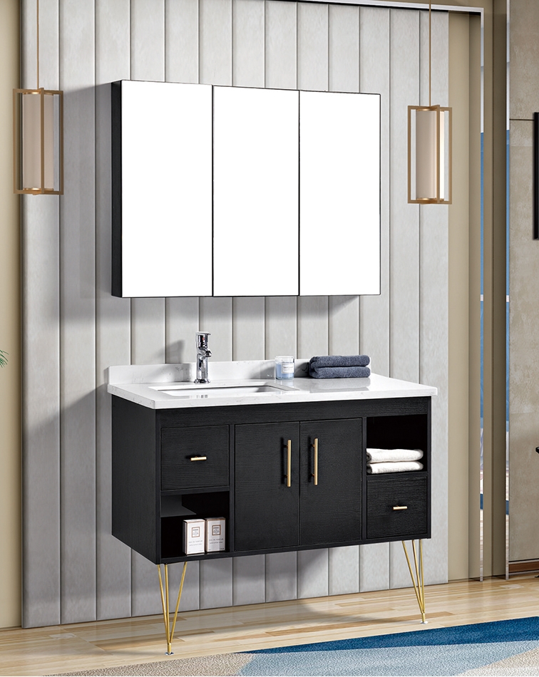 What are the advantages and disadvantages of pvc bathroom cabinets